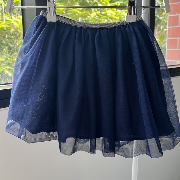 Frozen skirts size AU4 - Picture 2 of 3